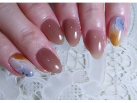 ニュアンスネイル