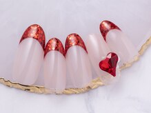 モンスリール 麻布十番(Mon Sourire)/ハートのフレンチネイル