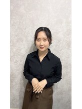 ネイルサロン ビビ(bibi) 井浦 華愛美