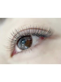 ボリュームのある目元にしたい