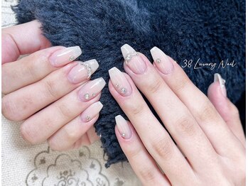 サンジュウハチラグジュアリー(38 LUXURY)/