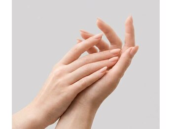 ミキ(MIKI)の写真/期間限定価格♪スクラブを取り入れたハンドケア！お肌のターンオーバーを整え、トーンアップ＆すべすべ肌に