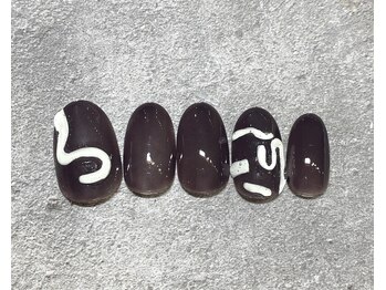 アミュレット(AMULET)/2月定額 5500円(税込)