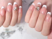 モアニヒロオ 広尾駅前店(MOANI Hiroo)/白フレンチ×ビジュー