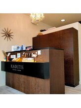 ラフィンハーツ(Laughing h's)/内観