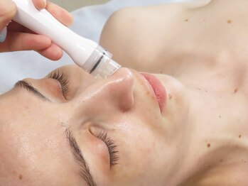 ヴィコロン(Vicolone)の写真/【ご褒美スペシャルケア!】奥まで徹底洗浄!お肌の代謝UPを促進させ、透明感のある艶肌に導きます♪