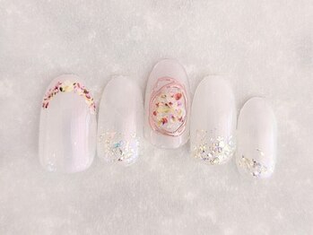 ビーツリー 三軒茶屋店(B+TREE produce by INFINEEZ)/フラワーネイル♪