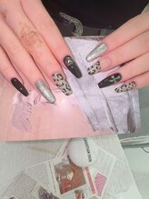 グロー ネイル(Glow Nail)/