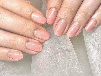 リッシュ トロワ(RICHE trois)/パラピンクグラデ♪