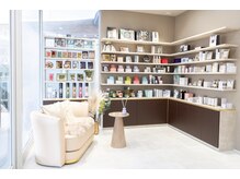 イリス 若葉台店(iiris)