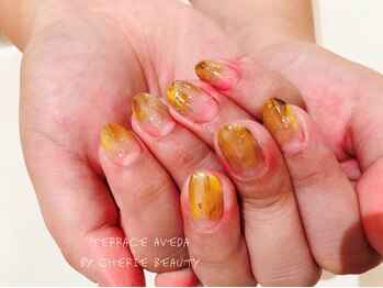 テラスアヴェダビューティー(Terrace AVEDA beauty)/秋の先端ニュアンスネイル