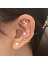 スリーシーズアイブロウ 上本町店(3C's)/耳つぼジュエリー