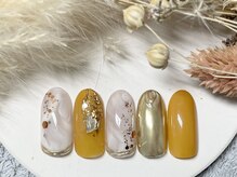 ネイルルームシャイン/