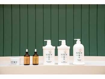 エクシーズラボ(EXSEEDS Lab)/小顔リフトアップ