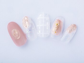 カレン(KAREN)/☆今月のボリューム定額ネイル☆