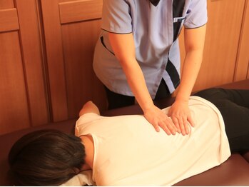 ハイルング(Heilung)/腰の施術