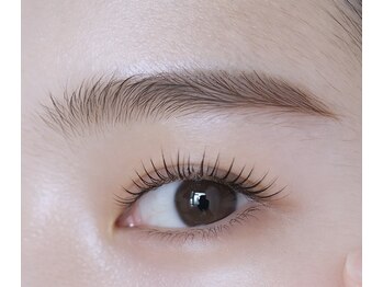 ナテュール(Nature)の写真/【ワンランク上の素顔作り】元からそうであったかの様な溶け込むデザインは経験豊富なナチュールにお任せ！