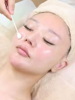 グラシーズ(Glasses)の写真/普段のケアではなかなか改善しない毛穴悩みはお任せください♪お肌の状態を適切に見極めメニューをご提案◎