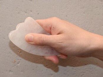 エステプリヴェモロッコ(ESTHE PRIVE MOROCCO)/天然石カッサ