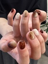 ミュー(mew)/naho担当　@_naho_nail