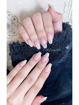 サンジュウハチラグジュアリー(38 LUXURY)/