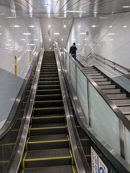 清香苑/1つ目の角を右に進みます。