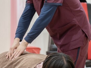next body 整体 / だいふく整骨院の写真/重い腰の悩みも徹底ケア！アスリートも信頼する高い技術力で痛みの原因へダイレクトにアプローチ★