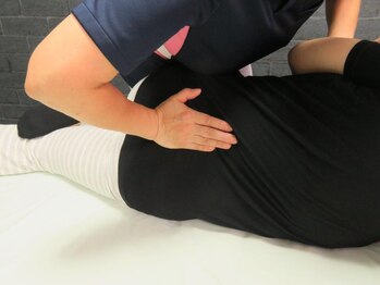 ダイナ施術院 丸の内店/