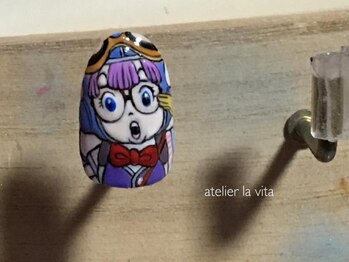 アトリエ ラビータ(atelier la vita)/手描きキャラクターネイル