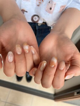 ニニ(nini)/ニュアンス／ベージュ