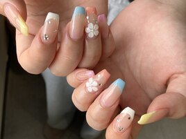夏フレンチネイル