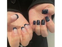 ダブリュー(W.)/フレンチネイル