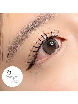 カミエ(Kamie)の写真/下がりまつげやカールがキープできない、そんなお悩みをお持ちの方へ♪カールキープの持ちの良さが自慢◎