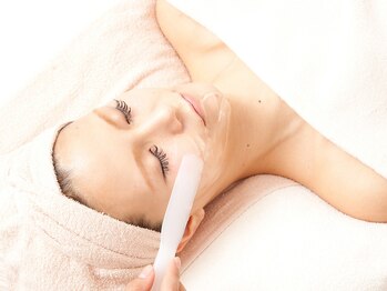 ディオーネ 横浜関内店(Dione)/コラーゲン入りジェルを使用!