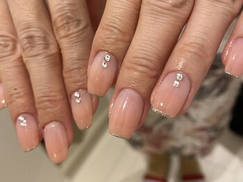 先端ラメグラデーションネイル