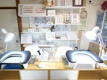 指先を美しく彩ります★