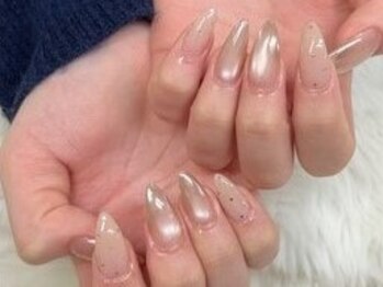 スタジオ スキンプロ(STUDIO SKINPRO)の写真/【ネイルデビューも応援☆】丁寧なカウンセリング×豊富なカラー＆アート見本、初めての方も理想の指先に♪