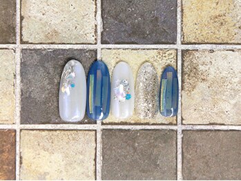 フォルチェ 神辺店(Folche)/キラキラサマーネイル