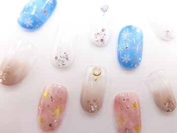 ネイルサロン クイール 小山店(NAIL SALON QUILL)/グラデ+タイダイ+雪の結晶+ラメ
