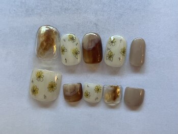 ブランシェ(Branche)/夏のきいろい花