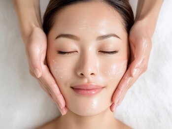 スイスパ 恵比寿(翠SUI SPA)の写真/【リピート率90%超★小顔専門店】W小顔効果《速攻リフトアップマシン×小顔矯正コルギ》プロ技口内エステ◎