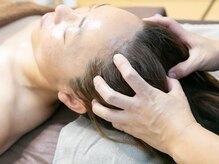 チャルメの雰囲気（痛気持ちいヘッドマッサージで頭皮から引き上げてリフトアップ）