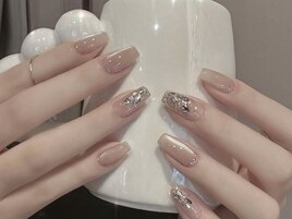 秋冬ネイル　エレガントデザイン