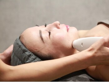 オーパス ビューティー(OPUS Beauty)の写真/セルゼロコルギでお顔のリフトアップ&たるみ改善◎憧れの[360度小顔美人]に!お悩みのほうれい線ケアにも◎