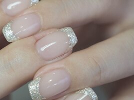 ラメフレンチネイル