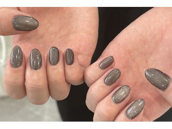 カルフール リル 草加駅西口店(Carrefour lir)/マグネットネイル