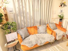 ラブビューティ(LARB BEAUTY)/ウェイティングソファー