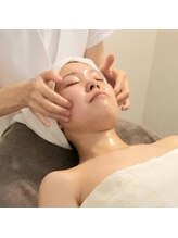 ポーラ 藤巻店(POLA)/コリをほぐしてスッキリ小顔へ↑