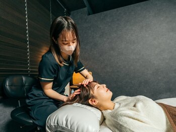 ヘッドアロマの写真/口コミ高評価★福岡でドライヘッドスパを受けたい方にお勧め♪【極上ドライヘッドスパ＋首・肩45分3900円】
