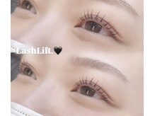 ビュー(V.I.E.W)/LASHLIFT